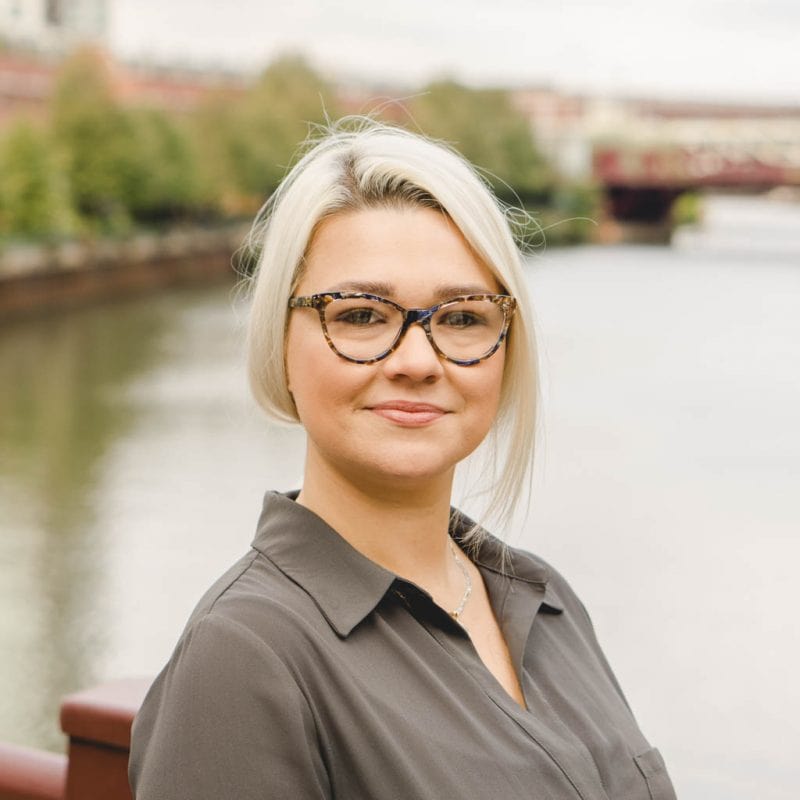 Dr. Helena Para Aligned Modern Health