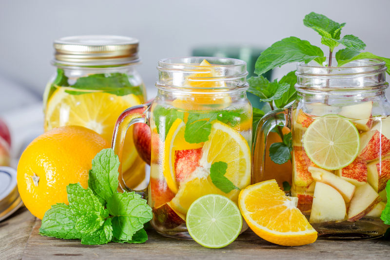 Festive Infusions for New Year’s Hydration
